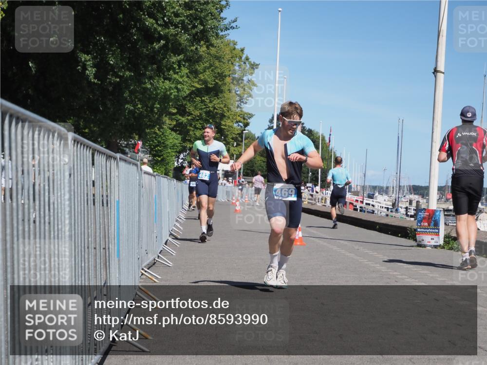 17.08.2025 - KN Förde Triathlon 2025 KatJ http://msf.ph/oto/8593990 17.08.2025 13:39:57 Laufen 469, 480, 482, 493 meine-sportfotos.de