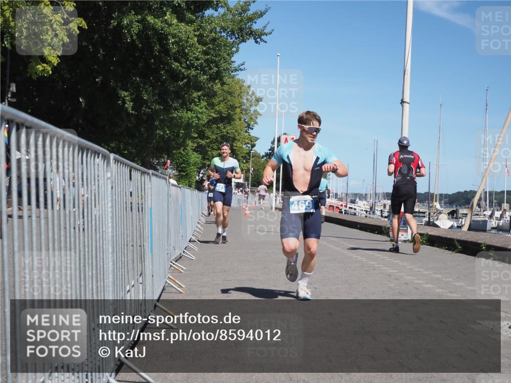17.08.2025 - KN Förde Triathlon 2025 KatJ http://msf.ph/oto/8594012 17.08.2025 13:39:58 Laufen 469, 480, 482, 493 meine-sportfotos.de