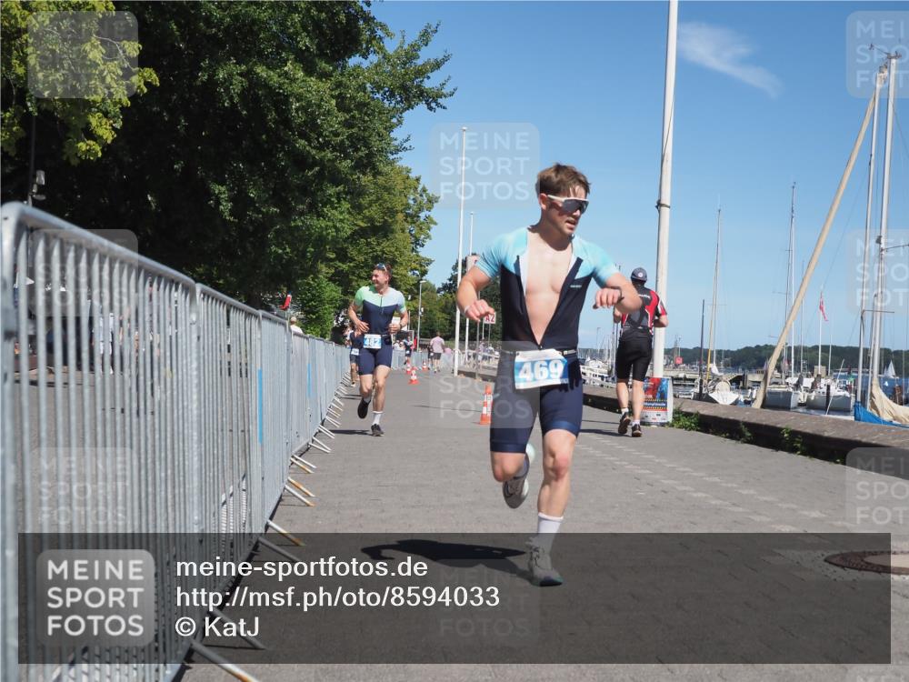 17.08.2025 - KN Förde Triathlon 2025 KatJ http://msf.ph/oto/8594033 17.08.2025 13:39:58 Laufen 469, 480, 482, 493 meine-sportfotos.de