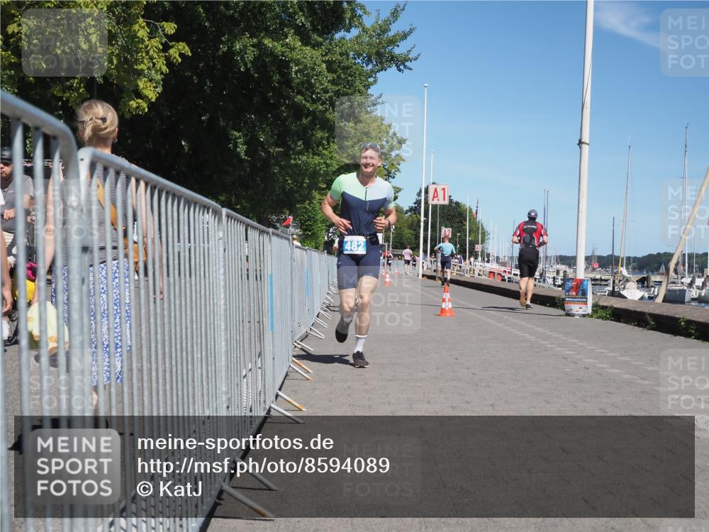 17.08.2025 - KN Förde Triathlon 2025 KatJ http://msf.ph/oto/8594089 17.08.2025 13:40:00 Laufen 413, 469, 480, 482, 493 meine-sportfotos.de