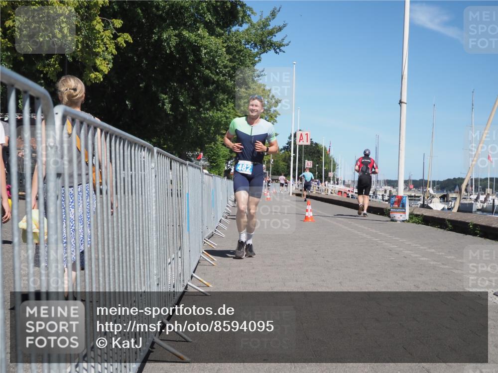 17.08.2025 - KN Förde Triathlon 2025 KatJ http://msf.ph/oto/8594095 17.08.2025 13:40:01 Laufen 413, 469, 480, 482, 493 meine-sportfotos.de