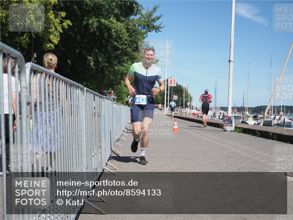 17.08.2025 - KN Förde Triathlon 2025 KatJ http://msf.ph/oto/8594133 17.08.2025 13:40:01 Laufen 413, 469, 480, 482, 493 meine-sportfotos.de