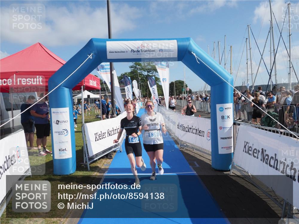 17.08.2025 - KN Förde Triathlon 2025 MichiJ http://msf.ph/oto/8594138 17.08.2025 10:37:36 Laufen 139, 140 meine-sportfotos.de