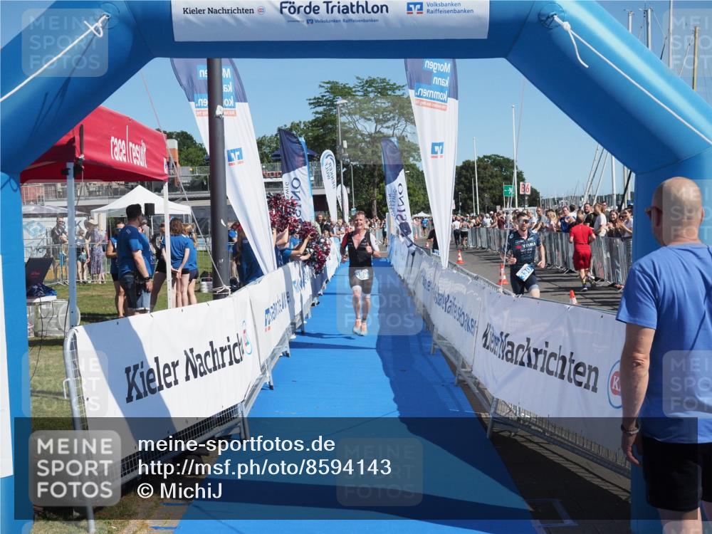 17.08.2025 - KN Förde Triathlon 2025 MichiJ http://msf.ph/oto/8594143 17.08.2025 12:01:29 Laufen 389 meine-sportfotos.de