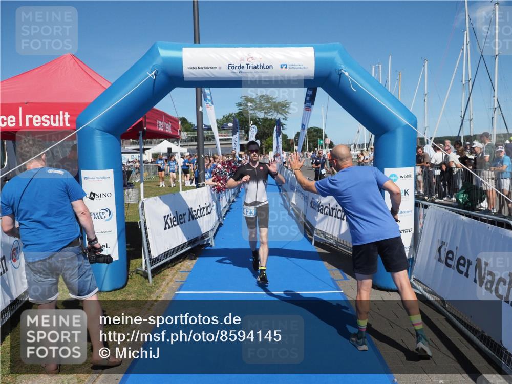 17.08.2025 - KN Förde Triathlon 2025 MichiJ http://msf.ph/oto/8594145 17.08.2025 13:54:36 Laufen 423 meine-sportfotos.de
