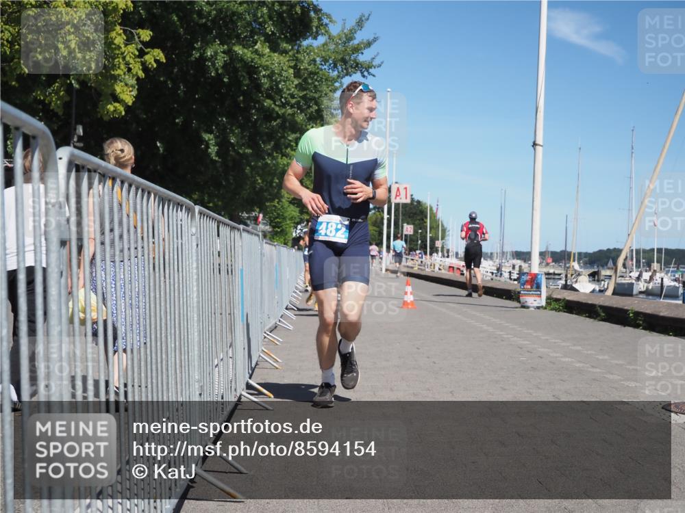 17.08.2025 - KN Förde Triathlon 2025 KatJ http://msf.ph/oto/8594154 17.08.2025 13:40:02 Laufen 413, 469, 480, 482, 493 meine-sportfotos.de