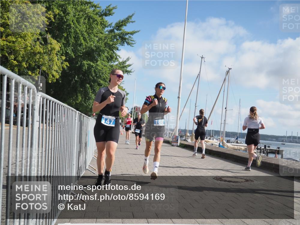 17.08.2025 - KN Förde Triathlon 2025 KatJ http://msf.ph/oto/8594169 17.08.2025 10:22:07 Laufen 125, 147, 153, 166, 171, 219 meine-sportfotos.de