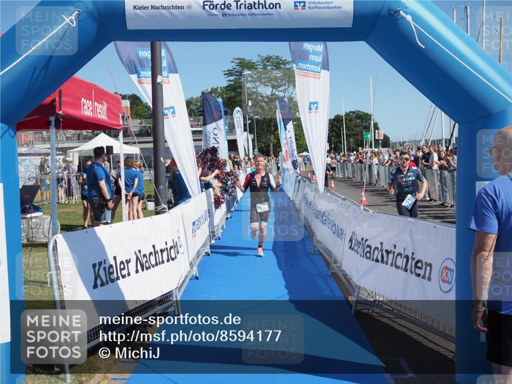 17.08.2025 - KN Förde Triathlon 2025 MichiJ http://msf.ph/oto/8594177 17.08.2025 12:01:29 Laufen 389 meine-sportfotos.de