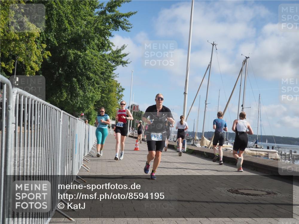 17.08.2025 - KN Förde Triathlon 2025 KatJ http://msf.ph/oto/8594195 17.08.2025 10:22:10 Laufen 125, 147, 166, 171, 219 meine-sportfotos.de