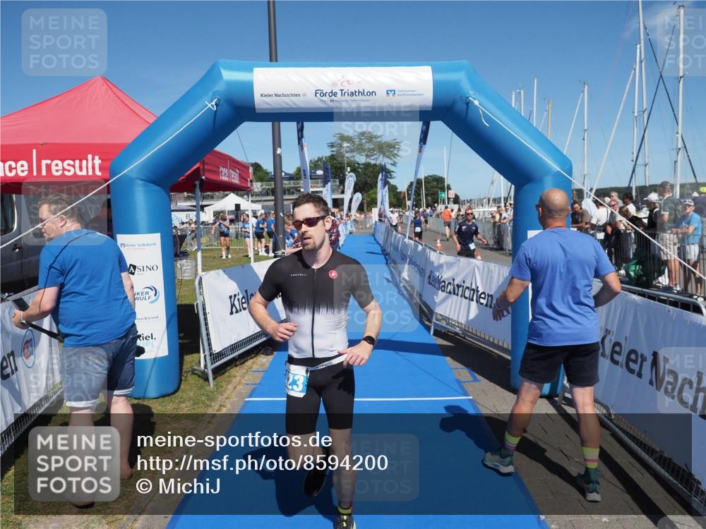 17.08.2025 - KN Förde Triathlon 2025 MichiJ http://msf.ph/oto/8594200 17.08.2025 13:54:37 Laufen 423 meine-sportfotos.de