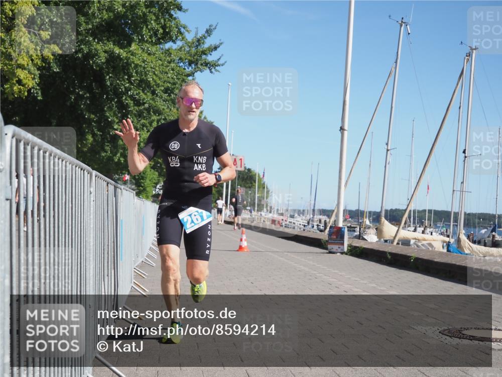 17.08.2025 - KN Förde Triathlon 2025 KatJ http://msf.ph/oto/8594214 17.08.2025 11:39:33 Laufen 265, 267, 275 meine-sportfotos.de