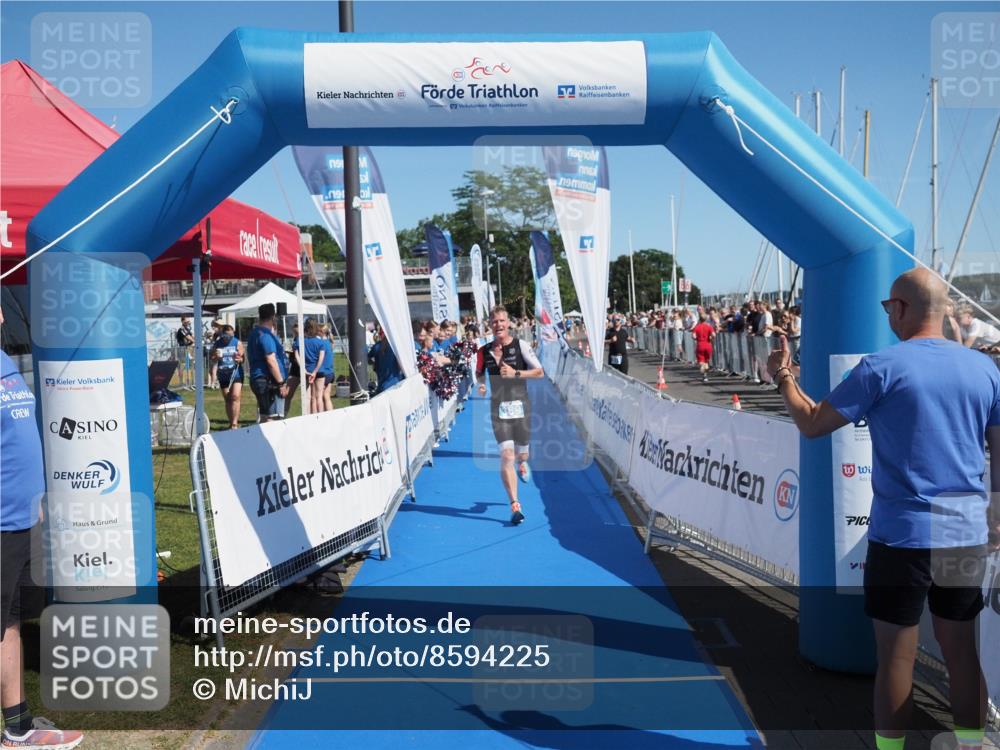 17.08.2025 - KN Förde Triathlon 2025 MichiJ http://msf.ph/oto/8594225 17.08.2025 12:01:30 Laufen 389 meine-sportfotos.de