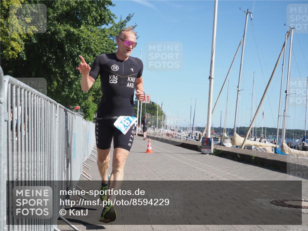 17.08.2025 - KN Förde Triathlon 2025 KatJ http://msf.ph/oto/8594229 17.08.2025 11:39:34 Laufen 265, 267, 275, 283 meine-sportfotos.de