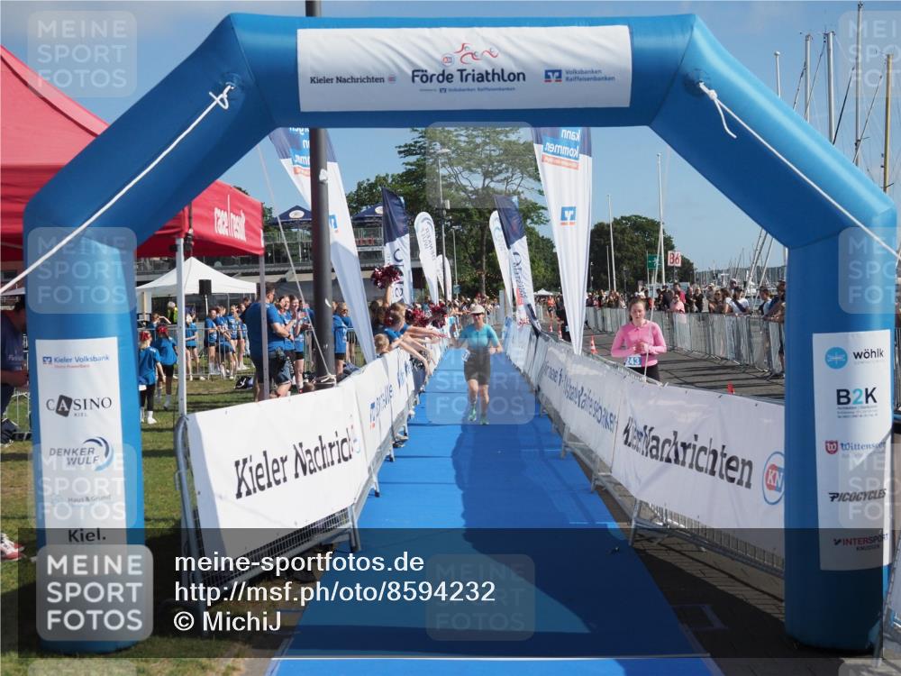 17.08.2025 - KN Förde Triathlon 2025 MichiJ http://msf.ph/oto/8594232 17.08.2025 10:38:05 Laufen 141 meine-sportfotos.de