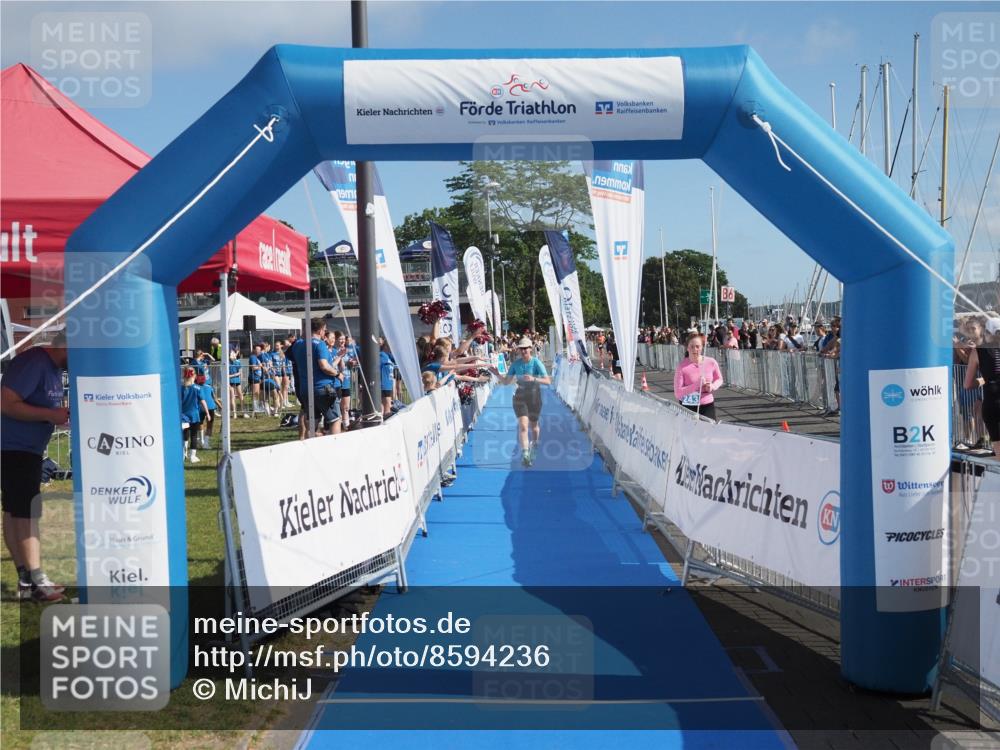 17.08.2025 - KN Förde Triathlon 2025 MichiJ http://msf.ph/oto/8594236 17.08.2025 10:38:05 Laufen 141 meine-sportfotos.de