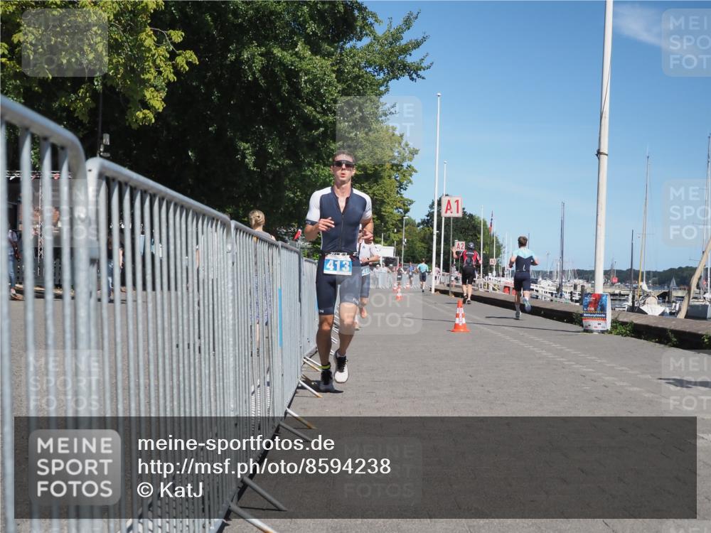 17.08.2025 - KN Förde Triathlon 2025 KatJ http://msf.ph/oto/8594238 17.08.2025 13:40:07 Laufen 413, 437, 480, 493 meine-sportfotos.de