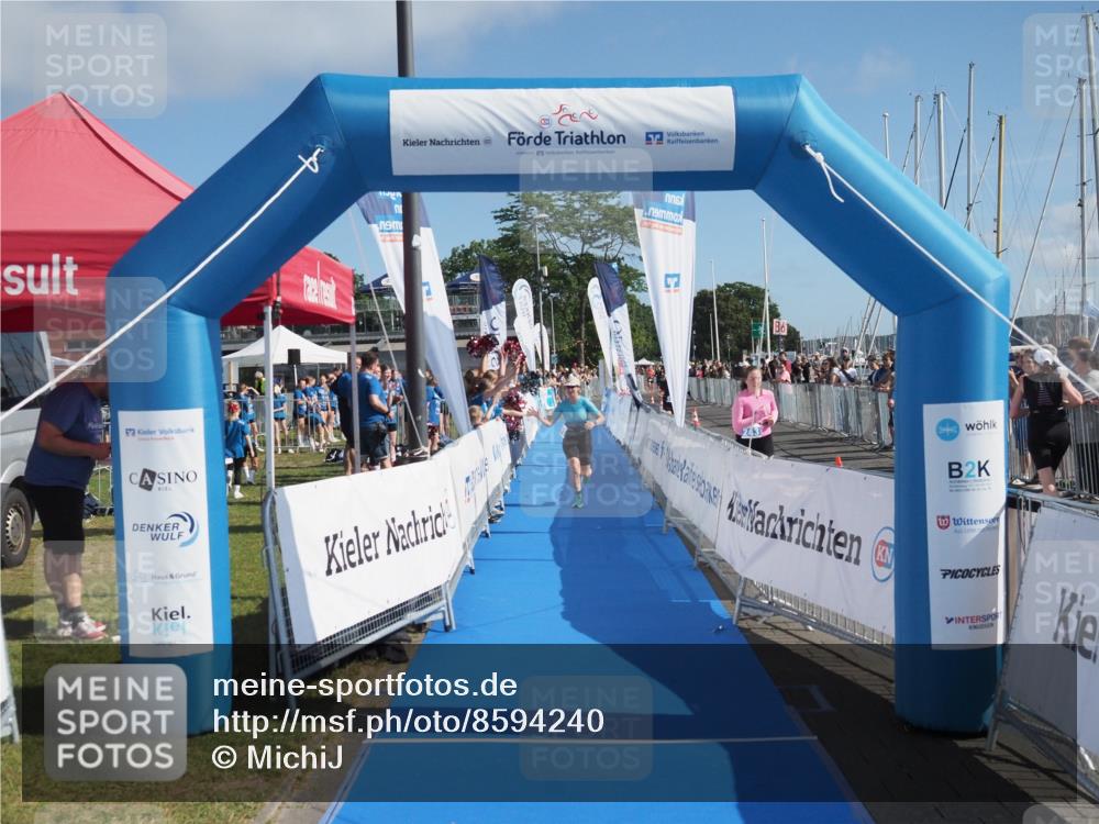 17.08.2025 - KN Förde Triathlon 2025 MichiJ http://msf.ph/oto/8594240 17.08.2025 10:38:06 Laufen 141 meine-sportfotos.de