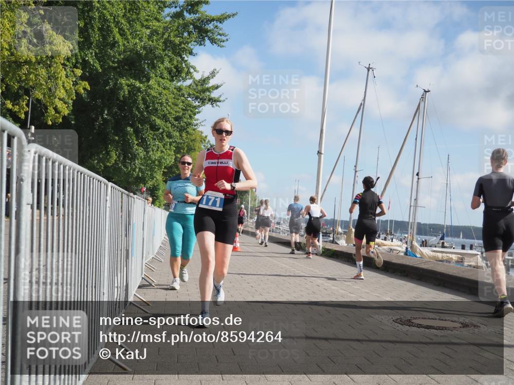 17.08.2025 - KN Förde Triathlon 2025 KatJ http://msf.ph/oto/8594264 17.08.2025 10:22:12 Laufen 125, 171, 219 meine-sportfotos.de