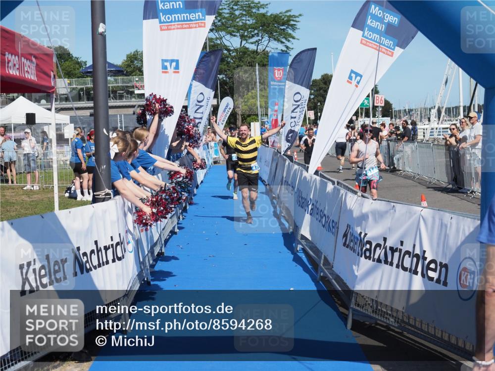 17.08.2025 - KN Förde Triathlon 2025 MichiJ http://msf.ph/oto/8594268 17.08.2025 13:55:10 Laufen 427, 470 meine-sportfotos.de