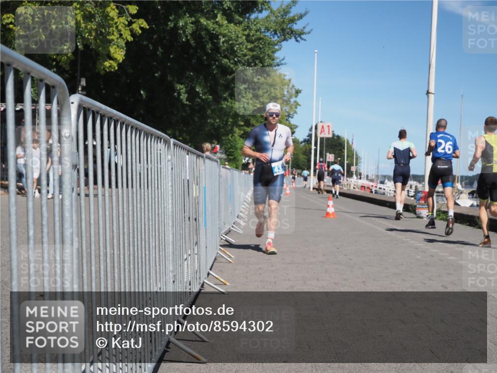 17.08.2025 - KN Förde Triathlon 2025 KatJ http://msf.ph/oto/8594302 17.08.2025 13:40:10 Laufen 407, 413, 437 meine-sportfotos.de