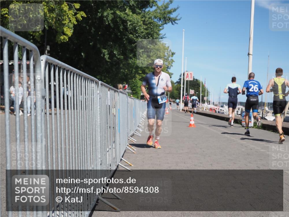 17.08.2025 - KN Förde Triathlon 2025 KatJ http://msf.ph/oto/8594308 17.08.2025 13:40:10 Laufen 407, 413, 437 meine-sportfotos.de