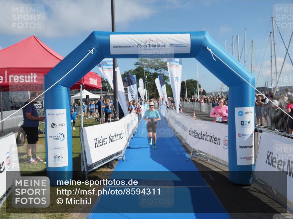 17.08.2025 - KN Förde Triathlon 2025 MichiJ http://msf.ph/oto/8594311 17.08.2025 10:38:07 Laufen 141 meine-sportfotos.de
