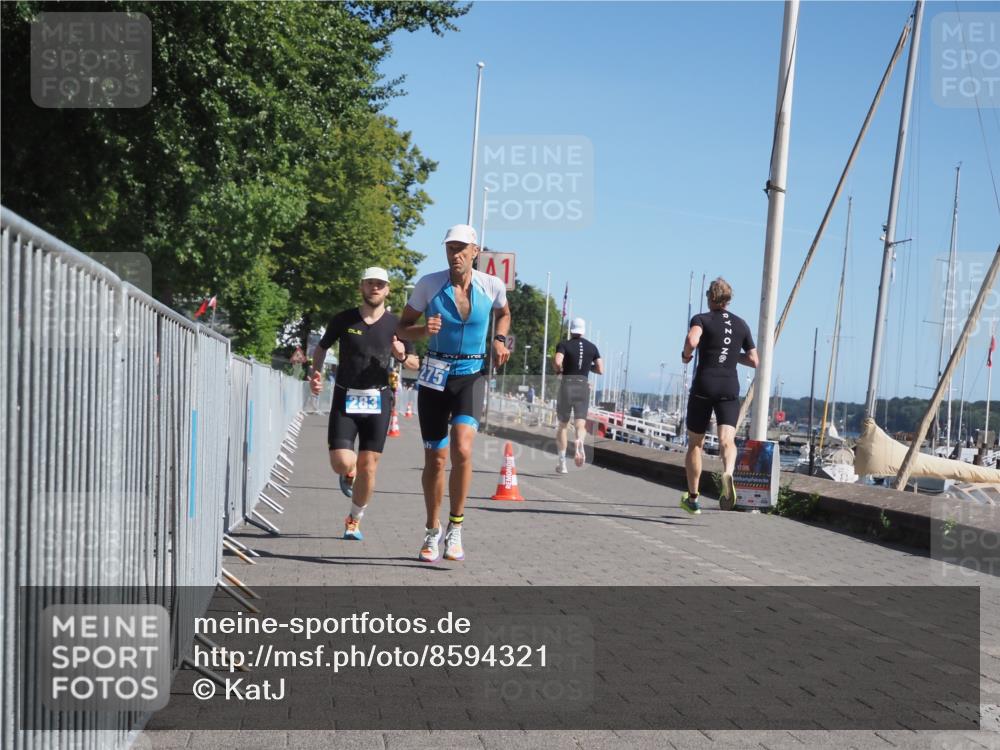 17.08.2025 - KN Förde Triathlon 2025 KatJ http://msf.ph/oto/8594321 17.08.2025 11:39:40 Laufen 275, 283 meine-sportfotos.de