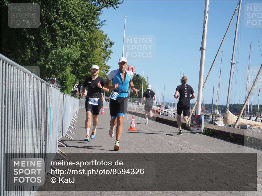17.08.2025 - KN Förde Triathlon 2025 KatJ http://msf.ph/oto/8594326 17.08.2025 11:39:41 Laufen 275, 283 meine-sportfotos.de