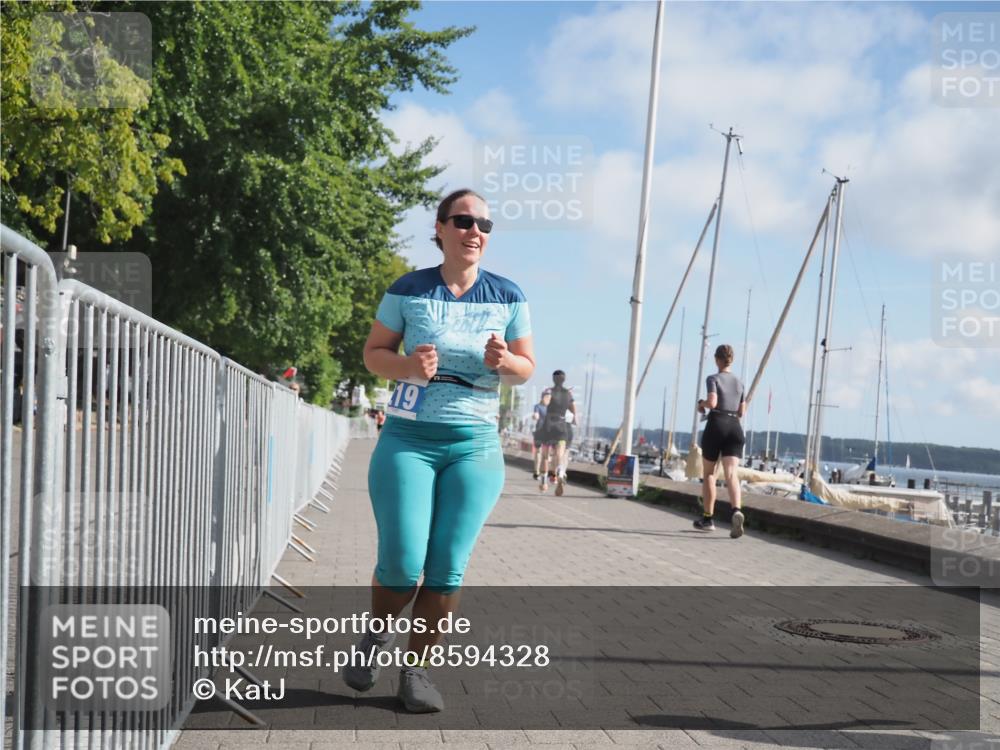 17.08.2025 - KN Förde Triathlon 2025 KatJ http://msf.ph/oto/8594328 17.08.2025 10:22:14 Laufen 125, 171, 219 meine-sportfotos.de