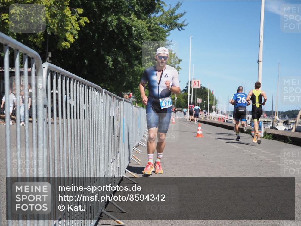 17.08.2025 - KN Förde Triathlon 2025 KatJ http://msf.ph/oto/8594342 17.08.2025 13:40:11 Laufen 407, 413, 437 meine-sportfotos.de