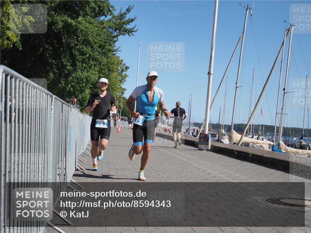 17.08.2025 - KN Förde Triathlon 2025 KatJ http://msf.ph/oto/8594343 17.08.2025 11:39:41 Laufen 275, 283 meine-sportfotos.de