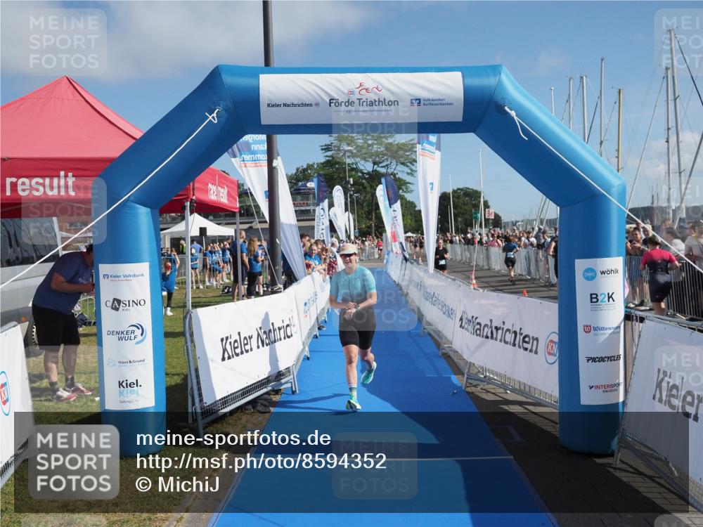 17.08.2025 - KN Förde Triathlon 2025 MichiJ http://msf.ph/oto/8594352 17.08.2025 10:38:08 Laufen 141 meine-sportfotos.de