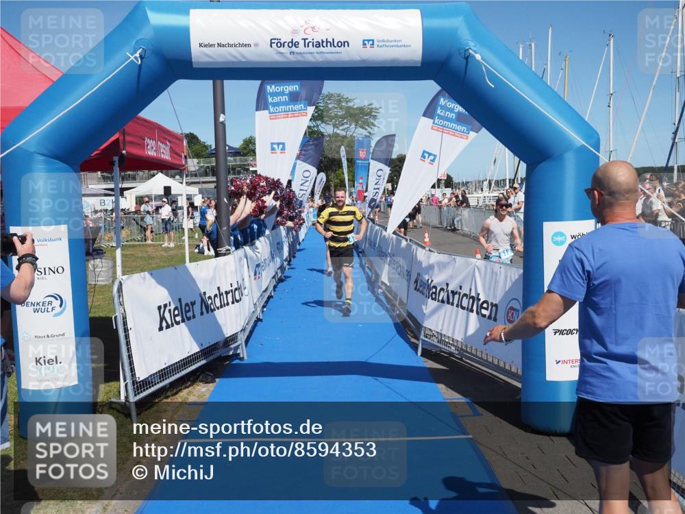 17.08.2025 - KN Förde Triathlon 2025 MichiJ http://msf.ph/oto/8594353 17.08.2025 13:55:12 Laufen 427, 470 meine-sportfotos.de