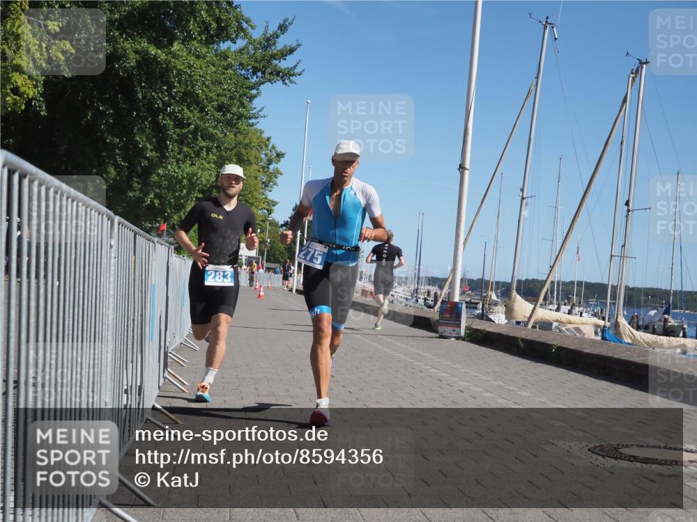 17.08.2025 - KN Förde Triathlon 2025 KatJ http://msf.ph/oto/8594356 17.08.2025 11:39:42 Laufen 275, 283 meine-sportfotos.de