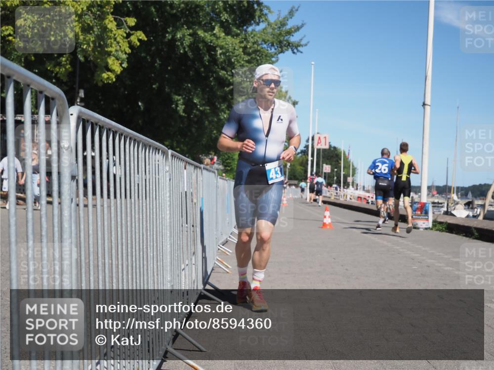 17.08.2025 - KN Förde Triathlon 2025 KatJ http://msf.ph/oto/8594360 17.08.2025 13:40:11 Laufen 407, 413, 437 meine-sportfotos.de
