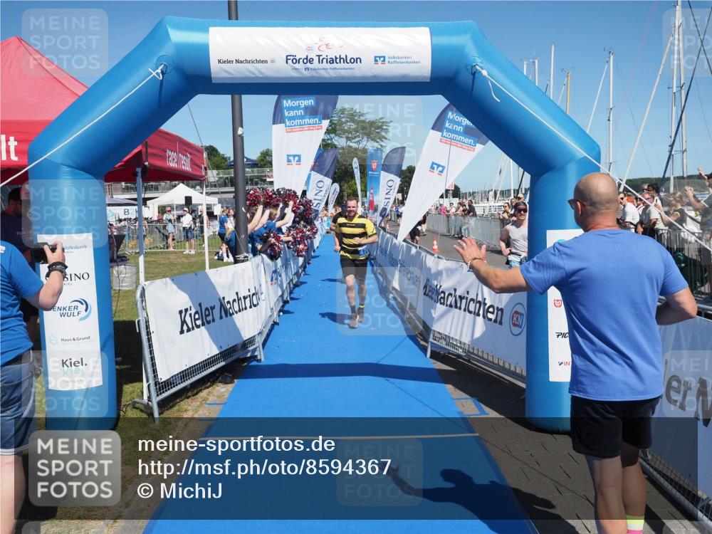17.08.2025 - KN Förde Triathlon 2025 MichiJ http://msf.ph/oto/8594367 17.08.2025 13:55:12 Laufen 427, 470 meine-sportfotos.de