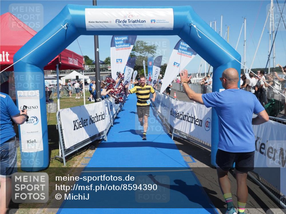 17.08.2025 - KN Förde Triathlon 2025 MichiJ http://msf.ph/oto/8594390 17.08.2025 13:55:13 Laufen 427, 470 meine-sportfotos.de