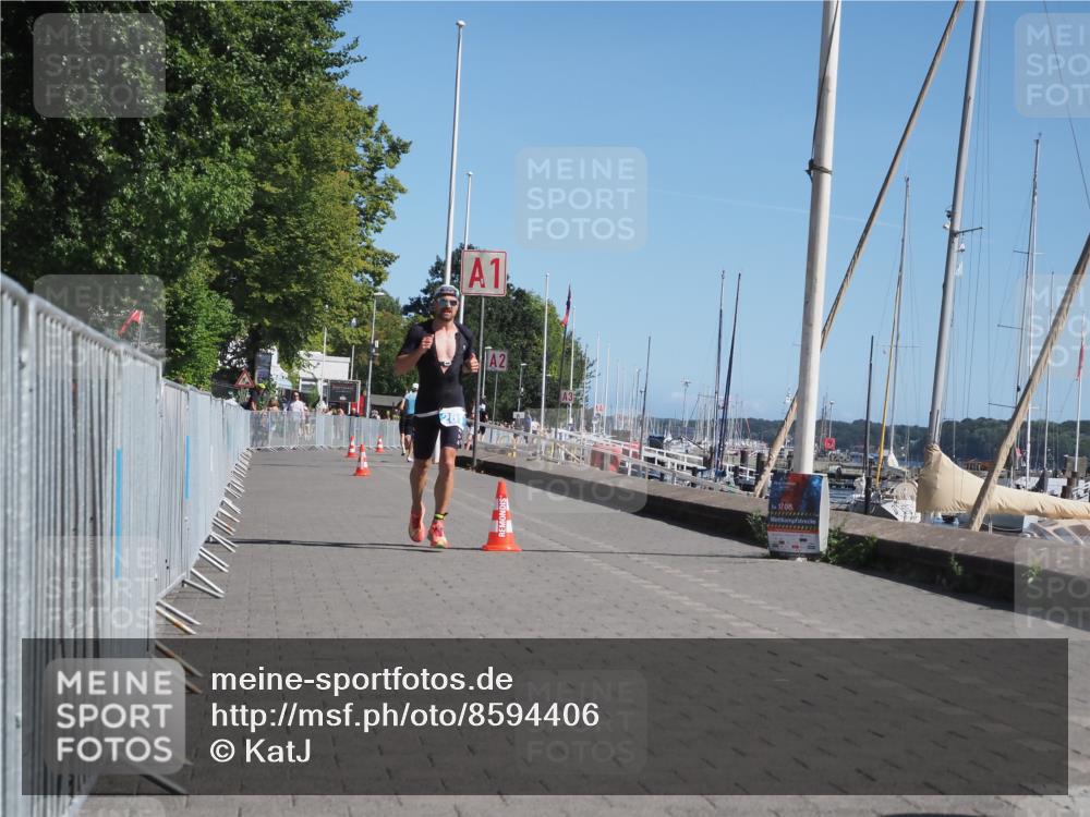 17.08.2025 - KN Förde Triathlon 2025 KatJ http://msf.ph/oto/8594406 17.08.2025 11:40:02 Laufen 261 meine-sportfotos.de