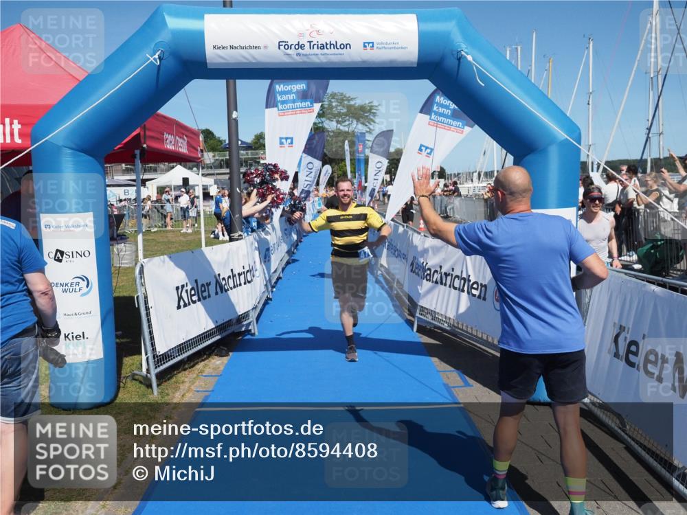 17.08.2025 - KN Förde Triathlon 2025 MichiJ http://msf.ph/oto/8594408 17.08.2025 13:55:13 Laufen 427, 470 meine-sportfotos.de