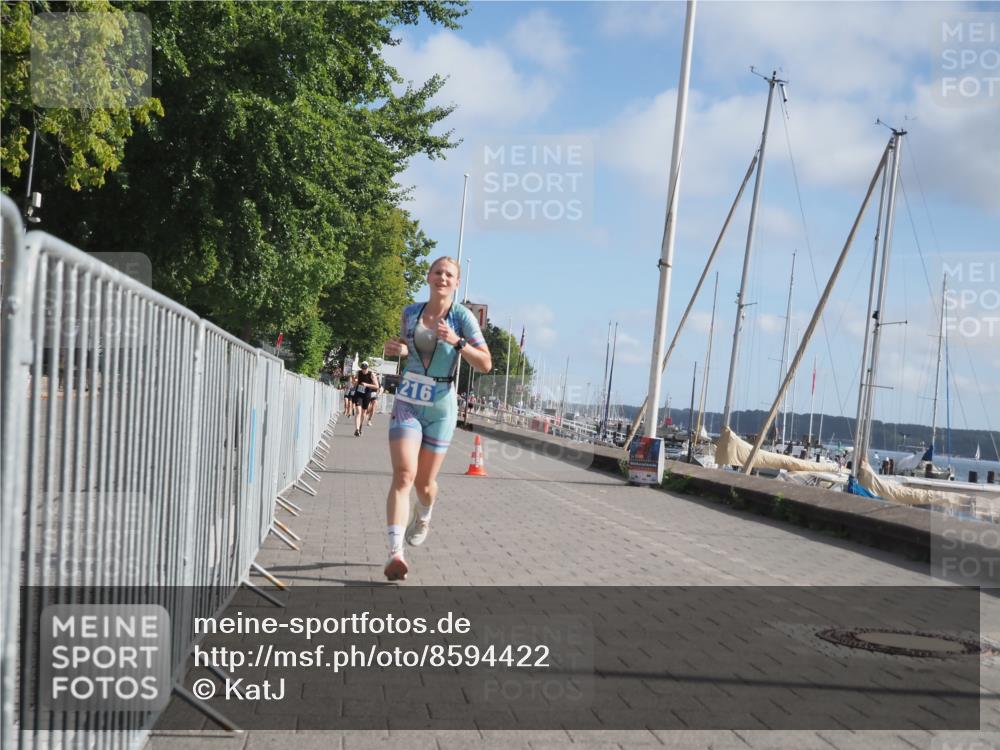 17.08.2025 - KN Förde Triathlon 2025 KatJ http://msf.ph/oto/8594422 17.08.2025 10:22:42 Laufen 141, 216, 225 meine-sportfotos.de