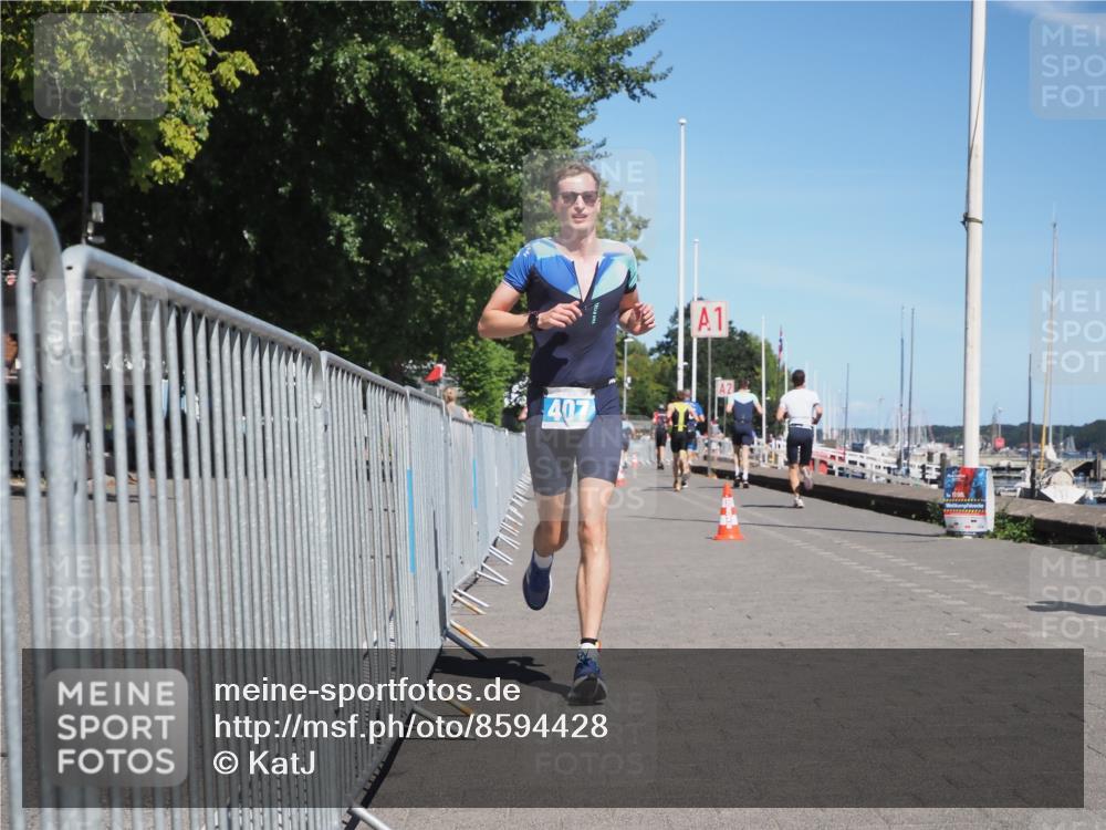 17.08.2025 - KN Förde Triathlon 2025 KatJ http://msf.ph/oto/8594428 17.08.2025 13:40:17 Laufen 407, 475 meine-sportfotos.de