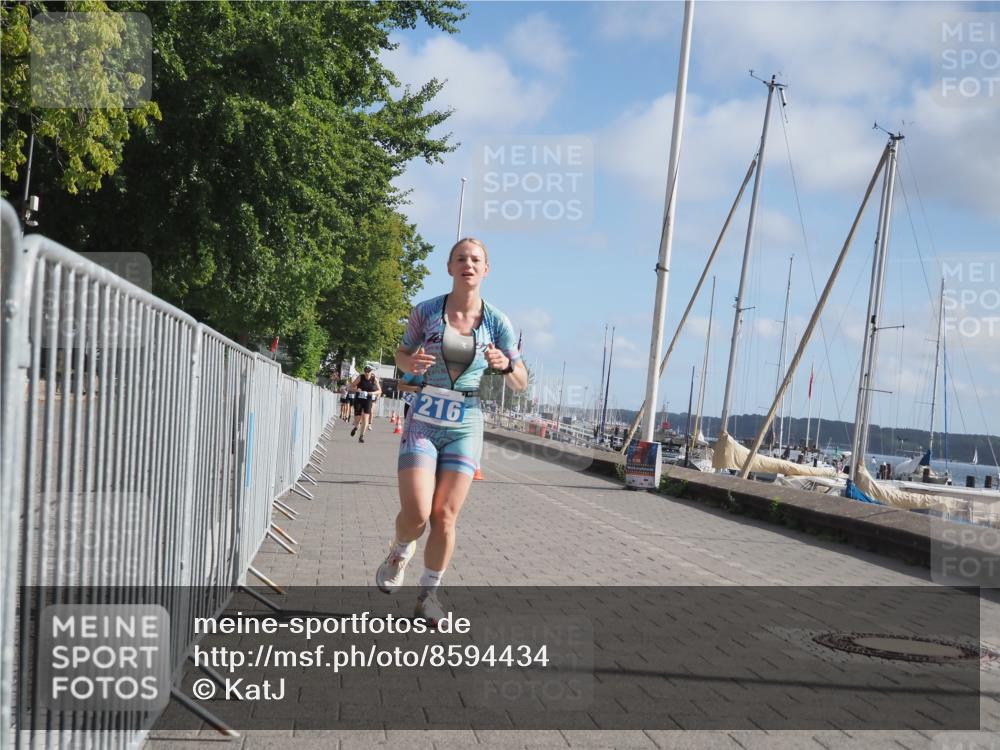 17.08.2025 - KN Förde Triathlon 2025 KatJ http://msf.ph/oto/8594434 17.08.2025 10:22:42 Laufen 141, 216, 225 meine-sportfotos.de