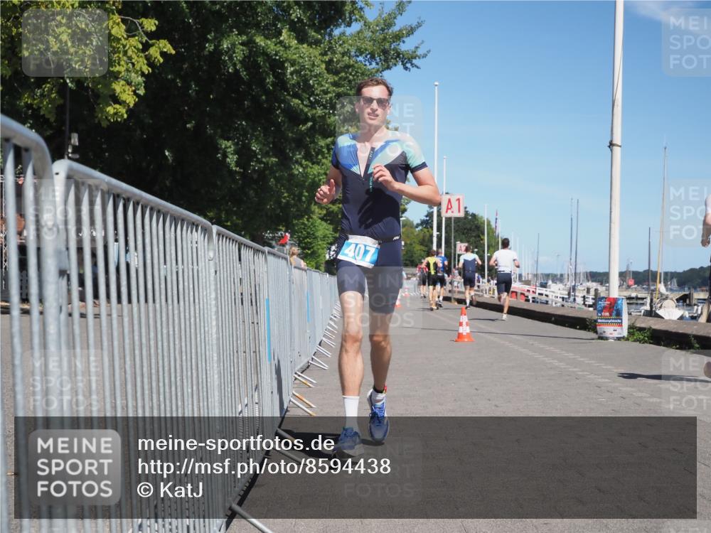 17.08.2025 - KN Förde Triathlon 2025 KatJ http://msf.ph/oto/8594438 17.08.2025 13:40:17 Laufen 407, 475 meine-sportfotos.de
