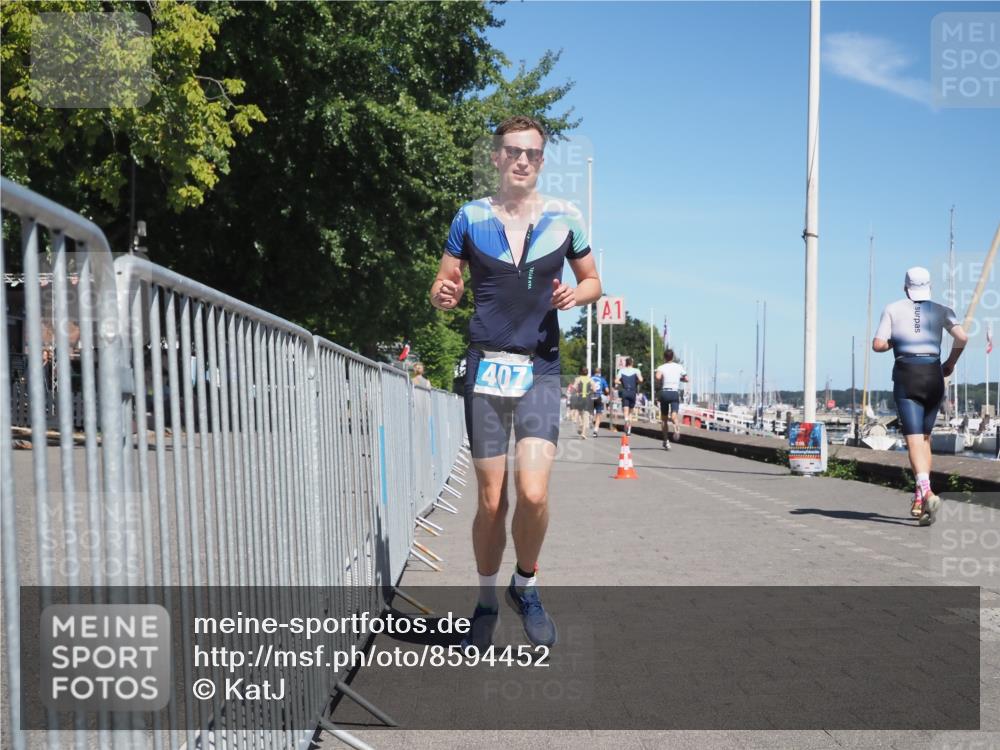 17.08.2025 - KN Förde Triathlon 2025 KatJ http://msf.ph/oto/8594452 17.08.2025 13:40:18 Laufen 407, 475 meine-sportfotos.de