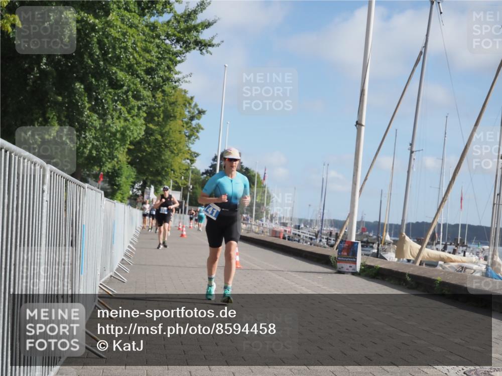 17.08.2025 - KN Förde Triathlon 2025 KatJ http://msf.ph/oto/8594458 17.08.2025 10:22:44 Laufen 141, 197, 216 meine-sportfotos.de