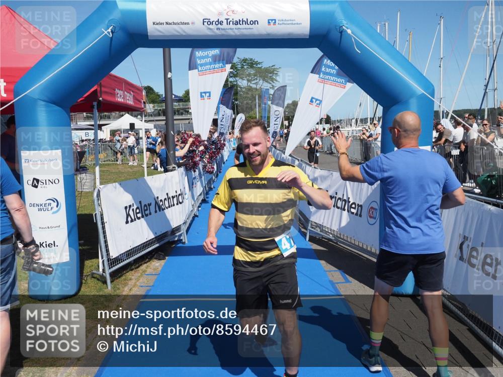 17.08.2025 - KN Förde Triathlon 2025 MichiJ http://msf.ph/oto/8594467 17.08.2025 13:55:14 Laufen 427, 470 meine-sportfotos.de
