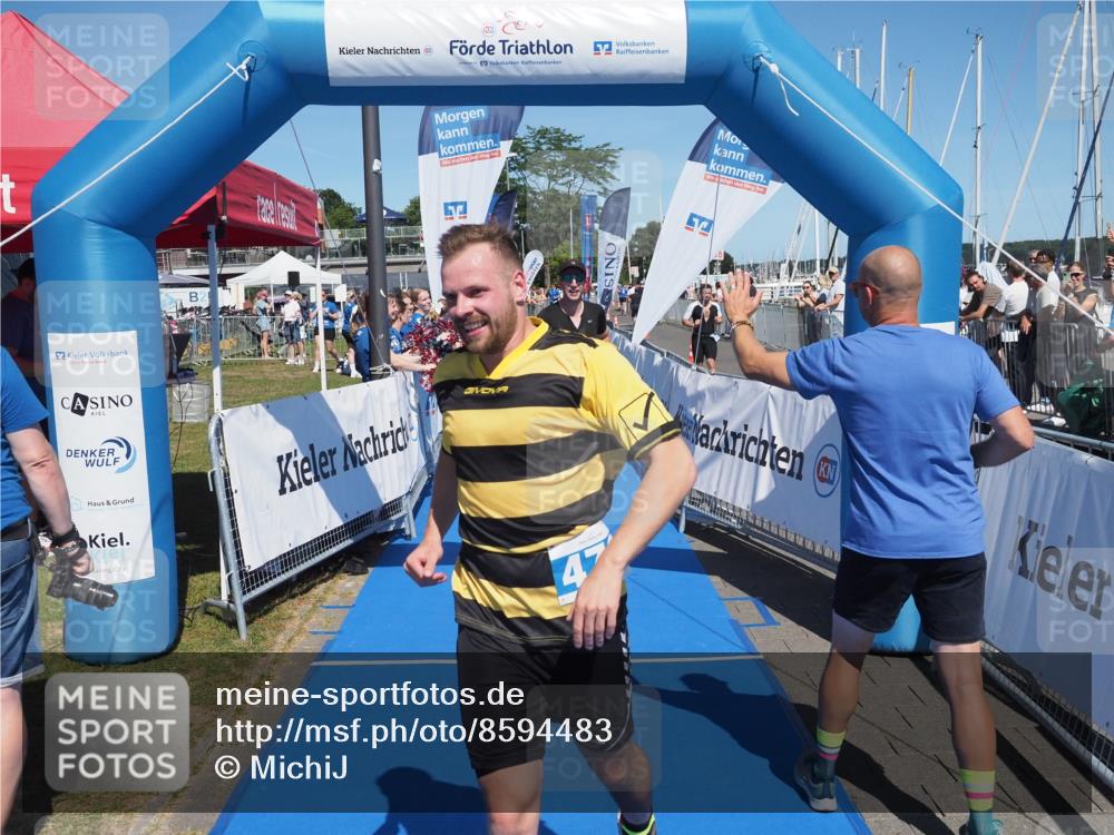 17.08.2025 - KN Förde Triathlon 2025 MichiJ http://msf.ph/oto/8594483 17.08.2025 13:55:15 Laufen 427, 470 meine-sportfotos.de