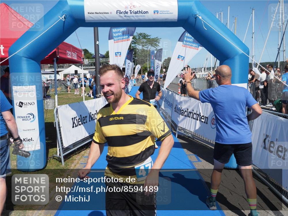 17.08.2025 - KN Förde Triathlon 2025 MichiJ http://msf.ph/oto/8594489 17.08.2025 13:55:15 Laufen 427, 470 meine-sportfotos.de