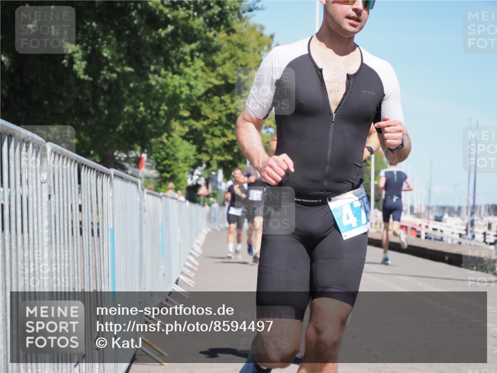 17.08.2025 - KN Förde Triathlon 2025 KatJ http://msf.ph/oto/8594497 17.08.2025 13:40:26 Laufen 357, 433, 458, 475 meine-sportfotos.de