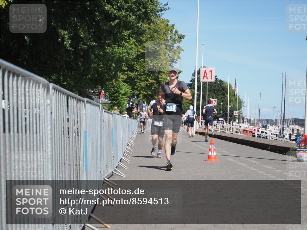 17.08.2025 - KN Förde Triathlon 2025 KatJ http://msf.ph/oto/8594513 17.08.2025 13:40:29 Laufen 357, 433, 458, 475 meine-sportfotos.de